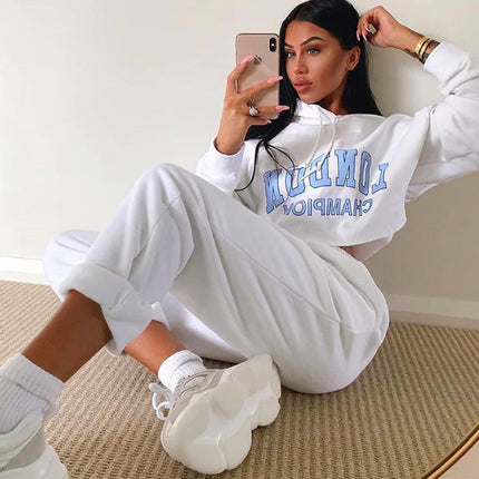 Women's Hooded Crop Sweatshirt