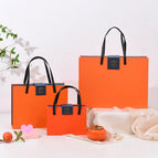 Hermes orange Small size 18*13 * 6.5cm / Gift Box (empty box)